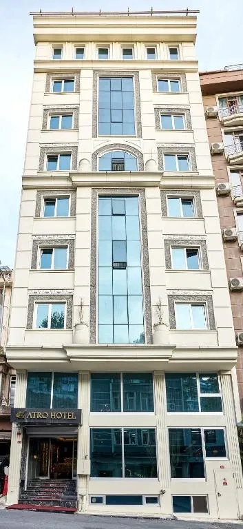 نمای هتل آترو