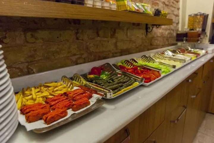 Verna-Hotel-Breakfast-Buffet.webp