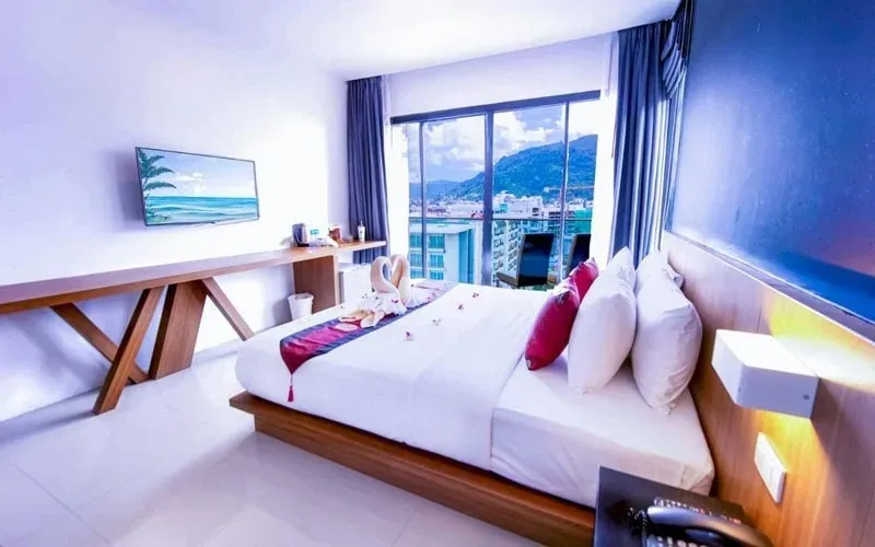 Phoenix Grand Hotel Phuket 08